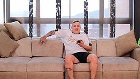 Femeie futută cumnat din cauza soțului nesatisfăcător