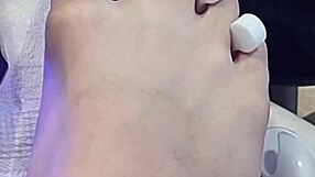 What if shemale gets her foot fetish done?