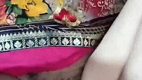 Dirty bath pissing in public with Hindi audio.