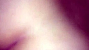 Big Ass Honduran Girl Shows Off Her Culona