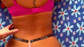 Filtered video of ex novia twerking big ass suggestively