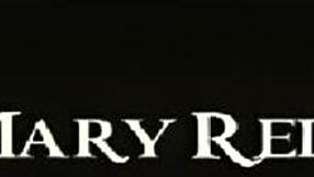 Bom dia, starting the day in the bedroom with a redhead latina