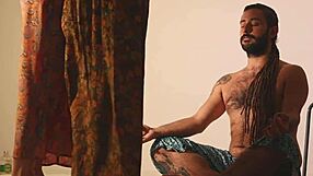 massage parlor features amateur group session with riding and squirting