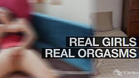 Янк лесбийки Джанеса Джордън и Джулс мастурбират, кум климакс оргазъм софткор аматьори висококачествено