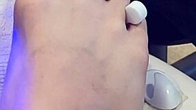 What if shemale gets her foot fetish done?