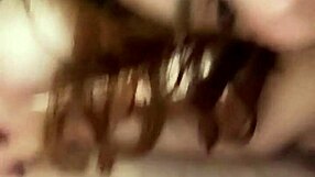 Bom dia, starting the day in the bedroom with a redhead latina