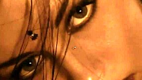 i can't resist this sensual bollywood dance