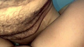 แม่เลี้ยงอยากเย็ดสดๆ โดนควยโดกกี้สไตล์