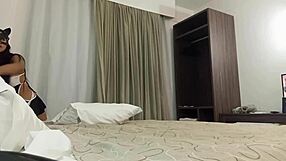 hotel maid asks for blowjob until cum thorando