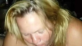 A quick blowjob from the MILF.