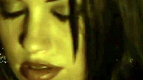 i can't resist this sensual bollywood dance