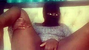 Angela Oxo Bouncy Booty Teasing With Dildo