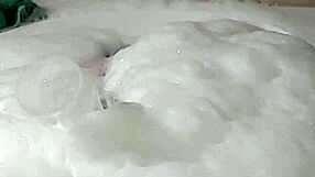 Cyno Enjoys Solo Bubble Bath Fun