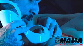 ميليف شهية تغري صديقها بهوس القدمين 😍