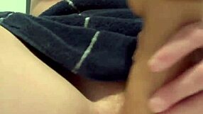 Scarlet Leaves Bathroom Sink Sticky with Cum