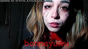 Bonneyuwu Cosplays Cyberpunk Rebecca In Bed