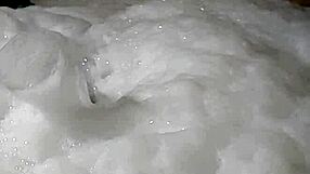 Cyno Enjoys Solo Bubble Bath Fun