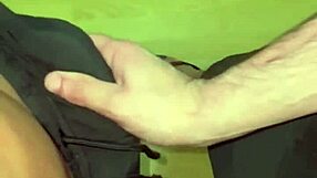 Young BEAUTIFUL girl FUCKS muscular BODYBUILDER with MONSTER COCK in gym CASTING