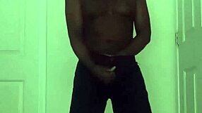 restricted while cuming together with orgasmic ending