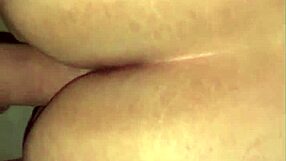 Me gusta detonar estos culos más el de mi amiga sexo casero