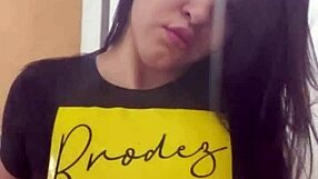 Come See My Pussy Blink for You!