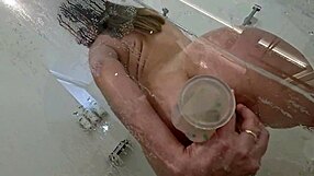 Pamela Mendozas wilde Creampie-Session mit Xaviphoto