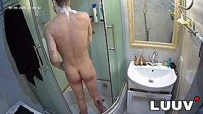 luuv taking a quick shower before sex on camera