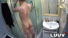 luuv taking a quick shower before sex on camera