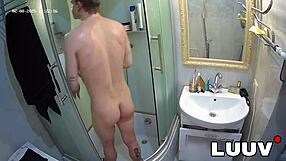 luuv taking a quick shower before sex on camera