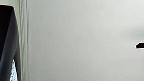 Bold Fucking Session in Hidden Cam Motel with Amateur Milf Lover