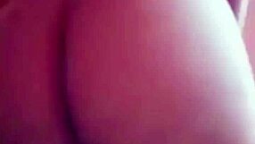 spread my tight pussy wide!