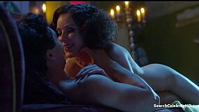 Грэйси Гилберт появляется обнаженной топлесс в Underbelly s06e06 2013