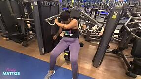 WET WORKOUT WITHOUT PANTIES TO PROVOKE TRAINER!