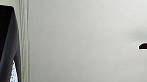 Bold Fucking Session in Hidden Cam Motel with Amateur Milf Lover