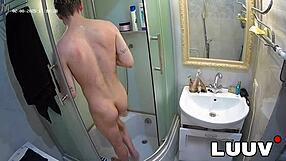 luuv taking a quick shower before sex on camera