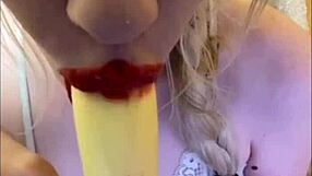 Sexy Elza Kom Performs A Very Sweet And Hot Dance In Lingerie