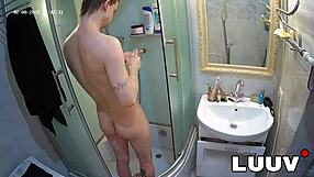 luuv taking a quick shower before sex on camera