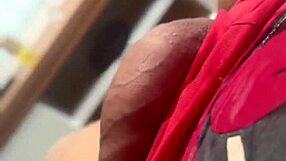 Trans acorda dando gozada deliciosa de manhã