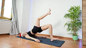 Christmas Mood Flexing And Pole Dancing Exercising In Leggings And Web Chat