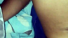 Makka me pide que penetre su panocha peluda