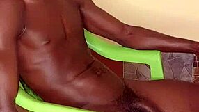 De Rose's Intense Cum Eating Experience