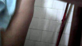 Hidden Filming Of Aunt's Bath Voyeur