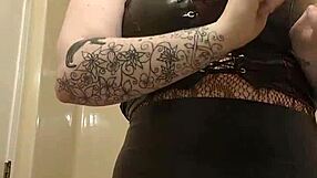 Do You Like Me Putting On Makeup With Lovesense In?