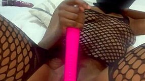 Solo girl uses massive vibrator and can't stop