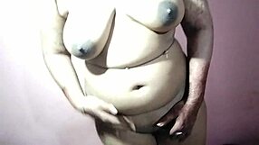 HOT INDIAN FUCKED AT HOME FIRST TIME