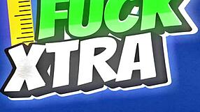 Tiny Taunter Summer Col Petite 18+ Pussy On The Couch