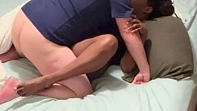 Amateur ebony girl fucks neighbor guy in bedroom 😍