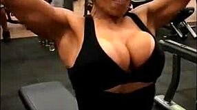 Amateur MILF Enjoys Rough Homemade Encounters