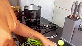 In the kitchen with brazilian amateur lidi ferrari episode 1