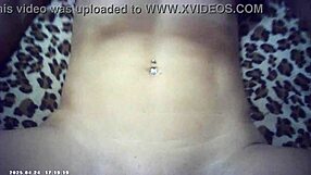 מקס לודז מזיין בייבי ברונטית רזה מאחורי הקלעים